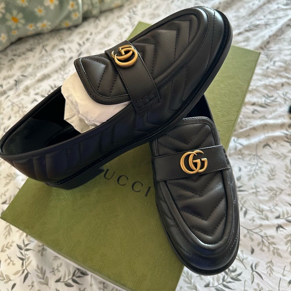 Gucci Black and Gold Quilted Loafers with GG Logo